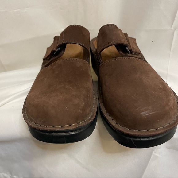 NAOT Women’s Brown Leather Slip On Mary Jane Platform Clog Size 37 - Picture 2 of 12